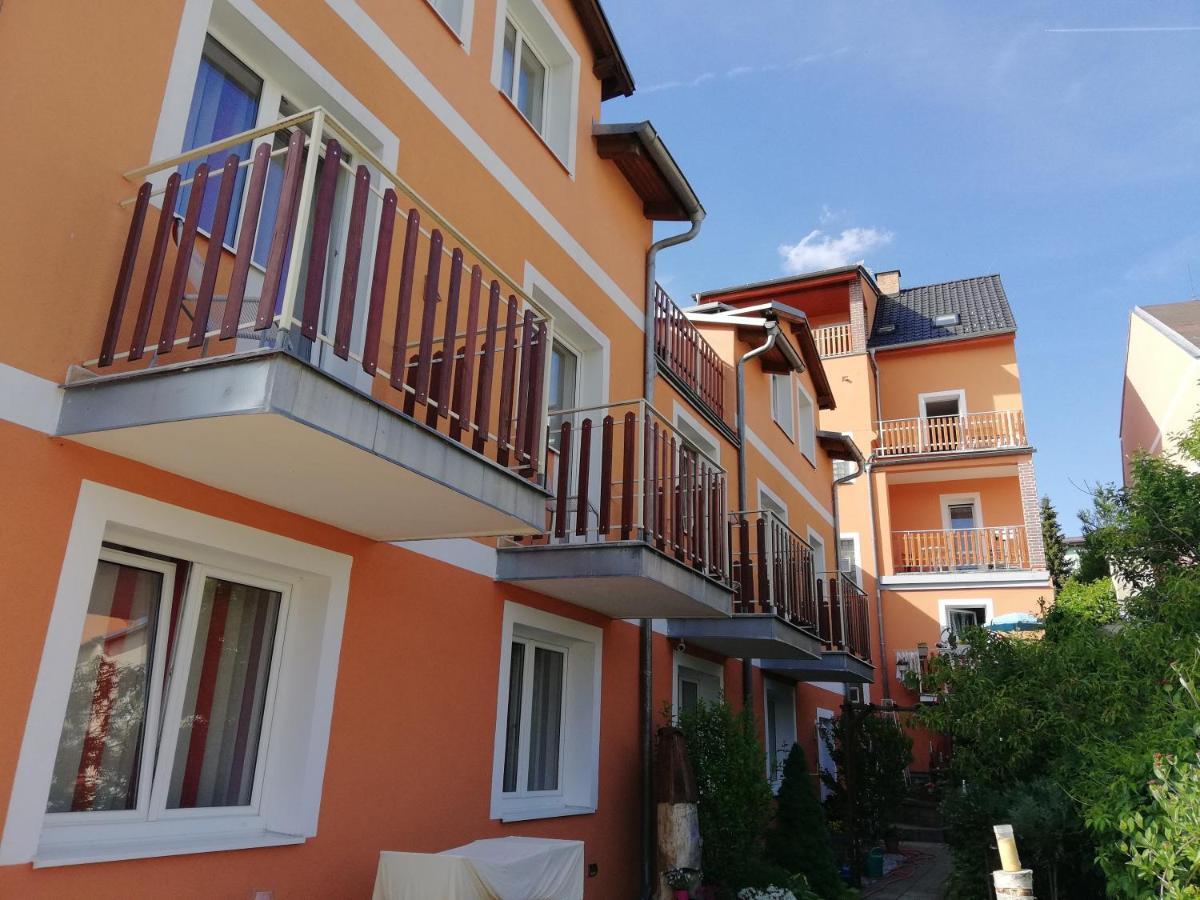 Three Apartment Františkovy Lázně 外观 照片
